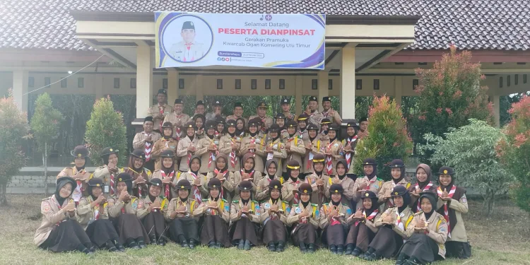 Personil Polsek Belitang II Lakukan Pengamanan Upacara Pembukaan Perkemahan di Desa Sumber Rahayu