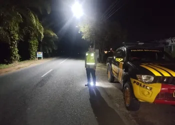 Antisipasi Aksi Balap Liar di Bulan Ramadhan, Personil Polsek Belitang 1 Tingkatkan Patroli Rutin Jelang Subuh