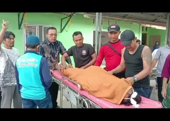 Seorang Mayat Laki-laki  di Temukan di Jalan  Tanggul Desa Sukosari