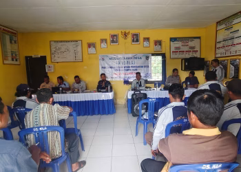 Bhabinkamtibmas Polsek Belitang II Hadiri MUSRENBANGDES Kelirejo, Berikan Masukan Kemanan Untuk RKPDes 2026