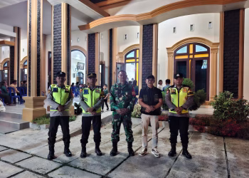 Polsek Belitang II Berikan Pengamanan Perketat, Ibadah Natal di Gereja St. Maria Goretti OKU Timur Berjalan Aman